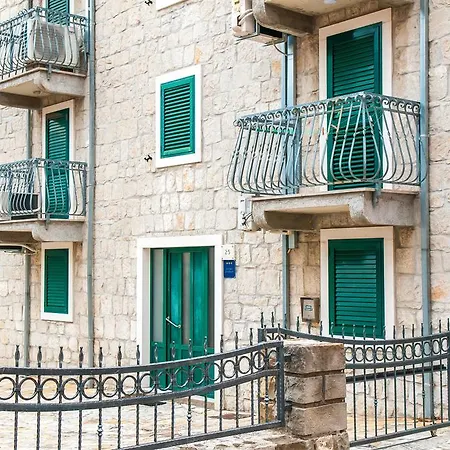 Апартаменты Sunny Star